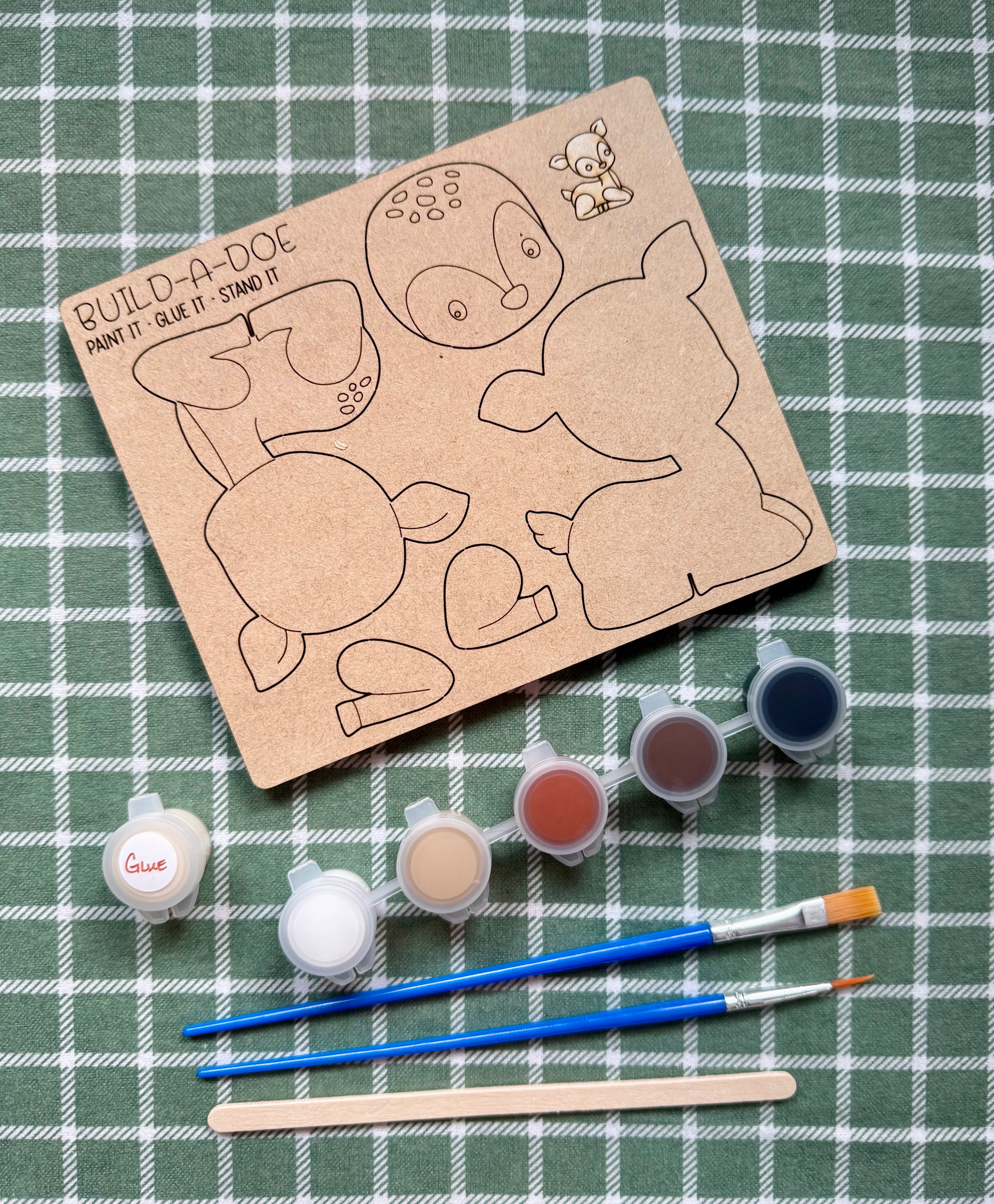 Doe DIY Pop-Out Wooden Paint Kit